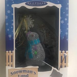 Hallmark Keepsake Ornament Snowman’s Land